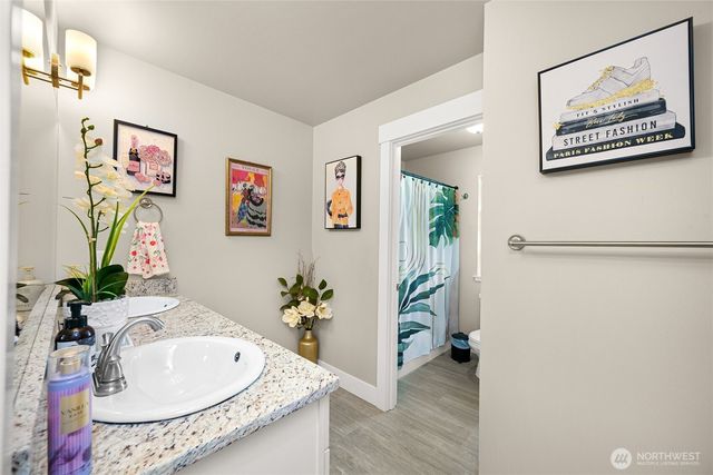 5579 Clearview Dr, Ferndale, WA 98248