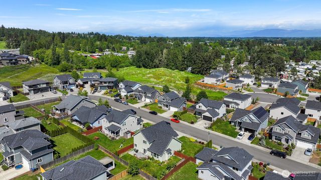 5579 Clearview Dr, Ferndale, WA 98248
