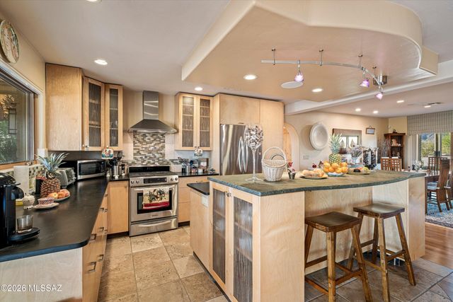 4548 N Camino Arco, Tucson, AZ 85718