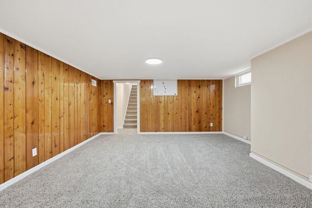 327 E Lacrosse Ave, Spokane, WA 99207