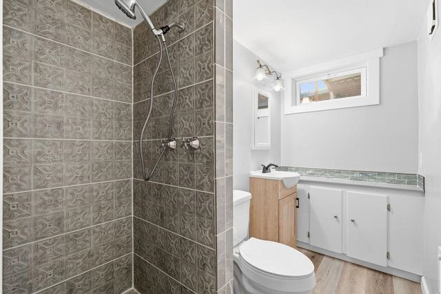 327 E Lacrosse Ave, Spokane, WA 99207