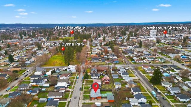 327 E Lacrosse Ave, Spokane, WA 99207