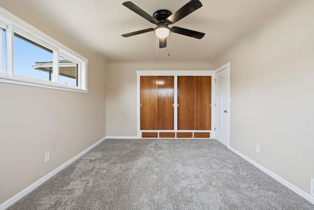 327 E Lacrosse Ave, Spokane, WA 99207