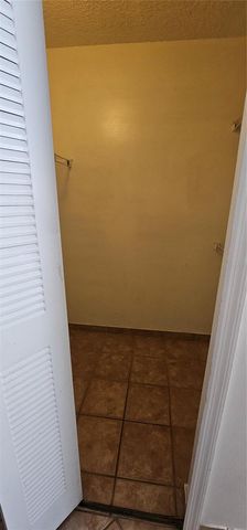 805 VICTORIA BOULEVARD, Kissimmee, FL 34741