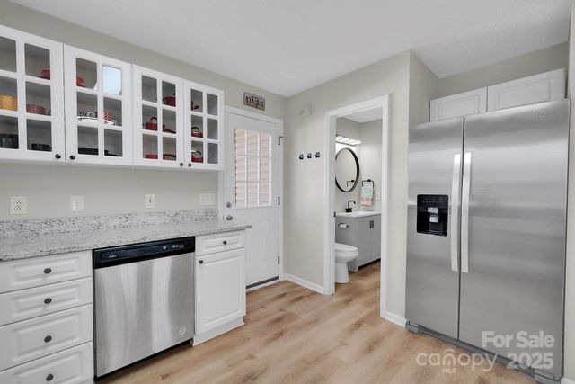 7713 Red Robin Trail, Denver, NC 28037