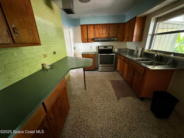 4815 Ocean Beach Boulevard, Cocoa Beach, FL 32931