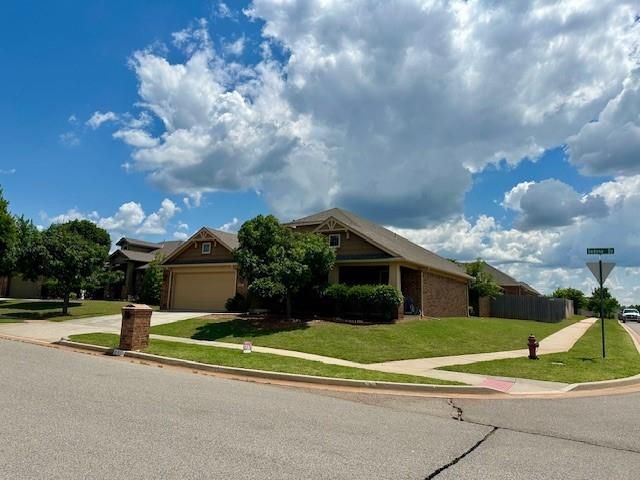 802 Sedona Drive, Norman, OK 73071