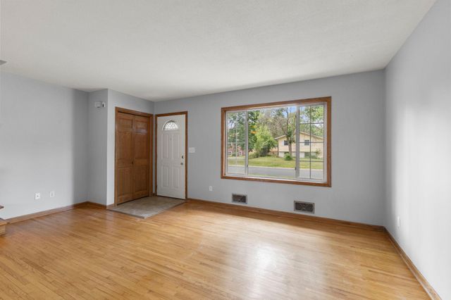 3684 Prairie Road, White Bear Lake, MN 55110