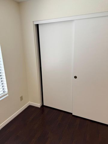 5701 W Jupiter Way, Chandler, AZ 85226