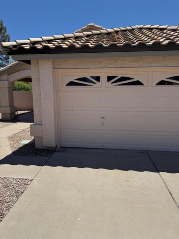 5701 W Jupiter Way, Chandler, AZ 85226