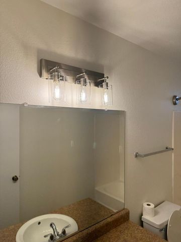 5701 W Jupiter Way, Chandler, AZ 85226