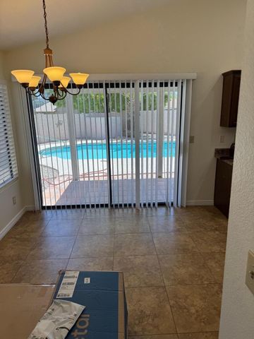 5701 W Jupiter Way, Chandler, AZ 85226