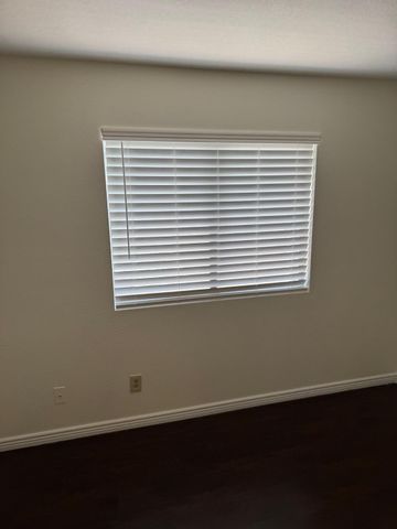 5701 W Jupiter Way, Chandler, AZ 85226