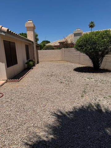 5701 W Jupiter Way, Chandler, AZ 85226