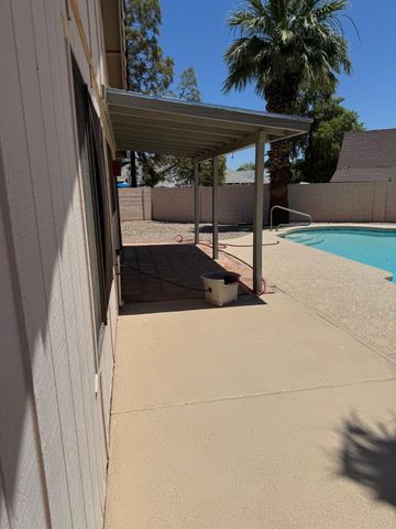 5701 W Jupiter Way, Chandler, AZ 85226