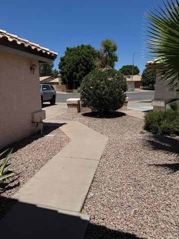 5701 W Jupiter Way, Chandler, AZ 85226