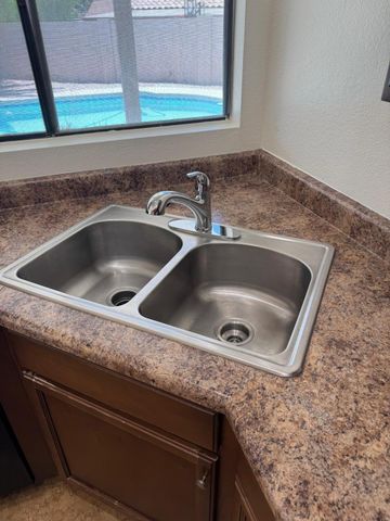 5701 W Jupiter Way, Chandler, AZ 85226