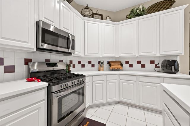 15810 Heartwood Way, Cypress, TX 77433