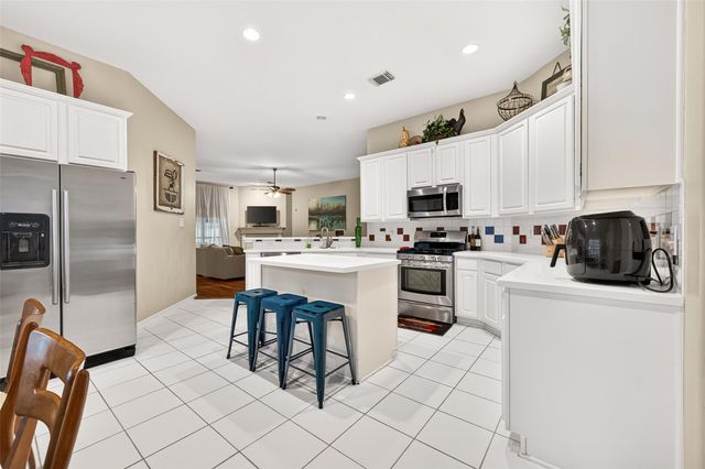 15810 Heartwood Way, Cypress, TX 77433