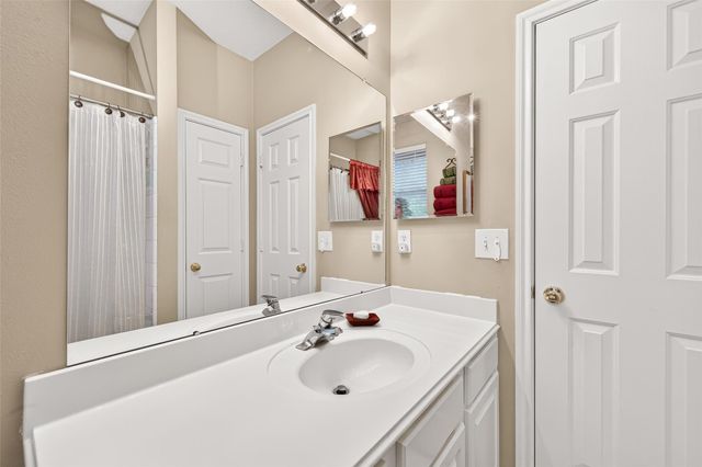 15810 Heartwood Way, Cypress, TX 77433