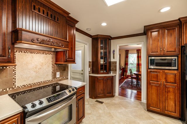 5215 Brick Church Pike, Goodlettsville, TN 37072