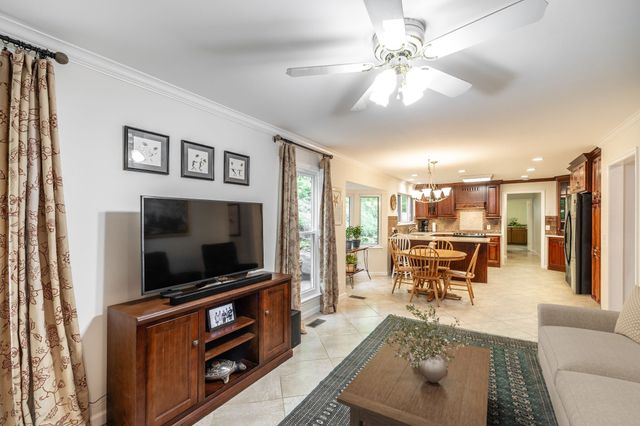 5215 Brick Church Pike, Goodlettsville, TN 37072