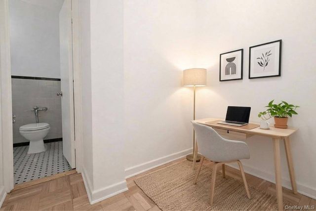 30-11 Parsons Boulevard 2T, Flushing, NY 11354