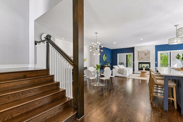 3932 W 49th Street, Edina, MN 55424
