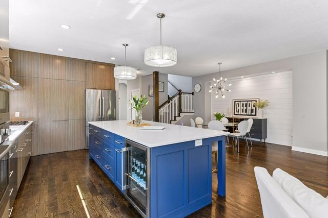 3932 W 49th Street, Edina, MN 55424