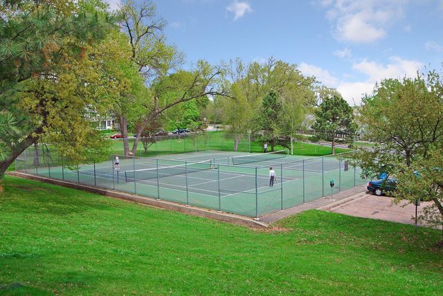 3932 W 49th Street, Edina, MN 55424
