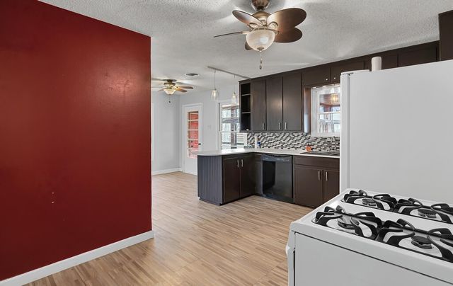 7800 Tallahassee Road, Woodway, TX 76712