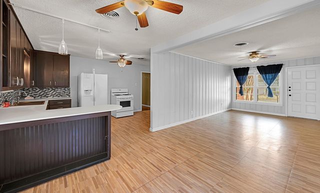 7800 Tallahassee Road, Woodway, TX 76712