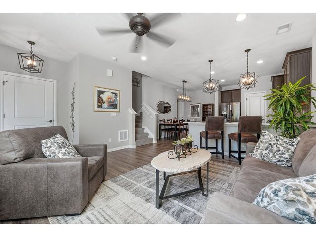 728 Stonebridge Dr, Longmont, CO 80503