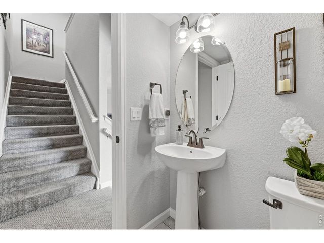 728 Stonebridge Dr, Longmont, CO 80503