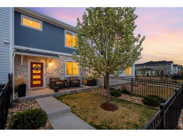 728 Stonebridge Dr, Longmont, CO 80503