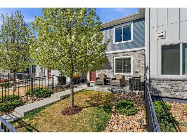 728 Stonebridge Dr, Longmont, CO 80503