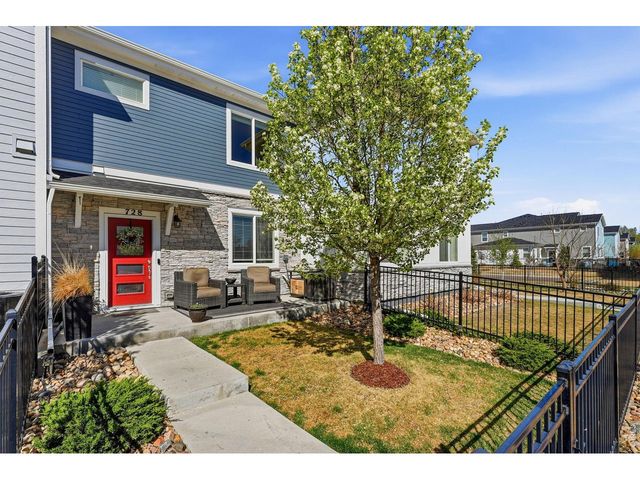 728 Stonebridge Dr, Longmont, CO 80503