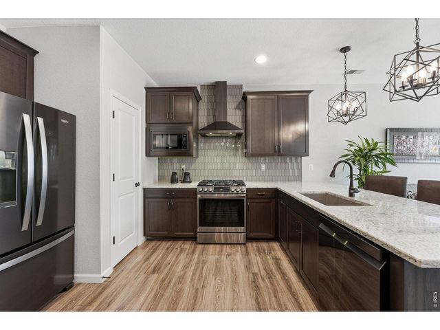 728 Stonebridge Dr, Longmont, CO 80503