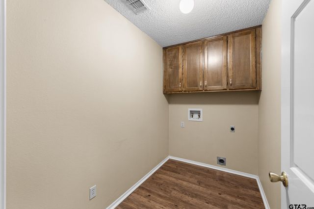 2732 Timberwood Trail, Longview, TX 75605