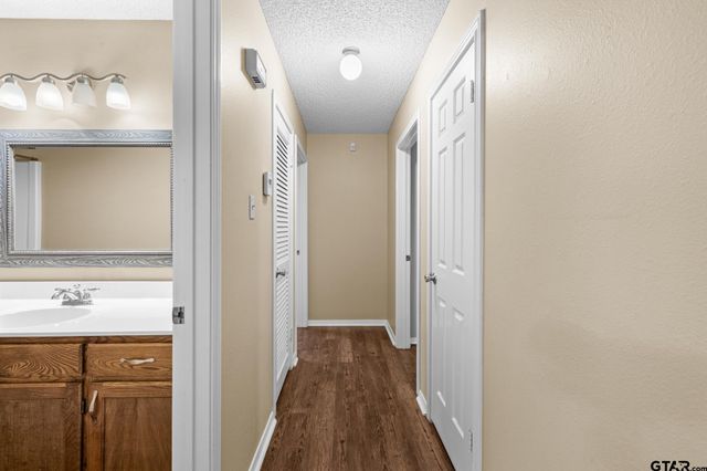 2732 Timberwood Trail, Longview, TX 75605