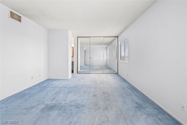 6951 Wedgewood Way, Las Vegas, NV 89147
