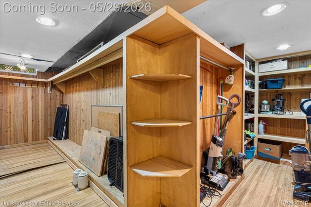 4418 Harvard Road, Detroit, MI 48224
