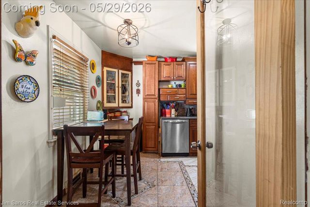 4418 Harvard Road, Detroit, MI 48224