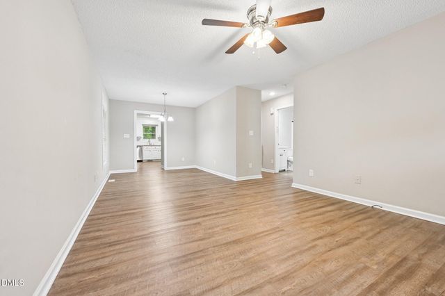 212 Saint James Court, Clayton, NC 27520