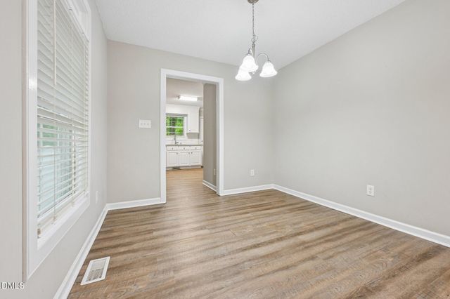 212 Saint James Court, Clayton, NC 27520