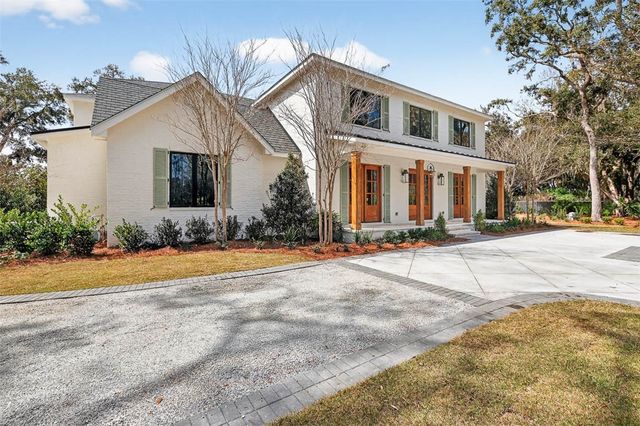 106 Kings Way, St Simons Island, GA 31522