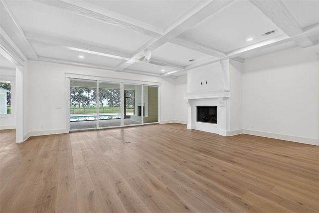 106 Kings Way, St Simons Island, GA 31522