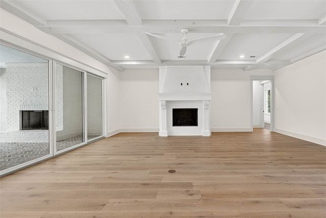 106 Kings Way, St Simons Island, GA 31522