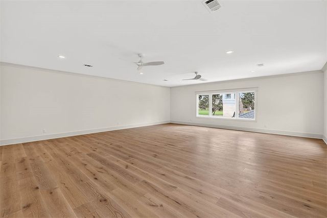 106 Kings Way, St Simons Island, GA 31522