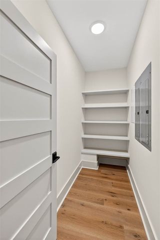 106 Kings Way, St Simons Island, GA 31522